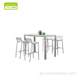 Kunststoff-hölzerner Slatt-Bar-Tisch und Stuhl-Set